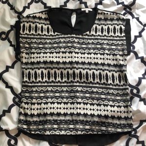 Patterned t shirt/ blouse